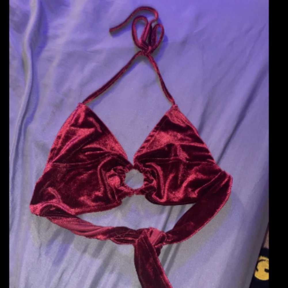 Velvet O Ring Top